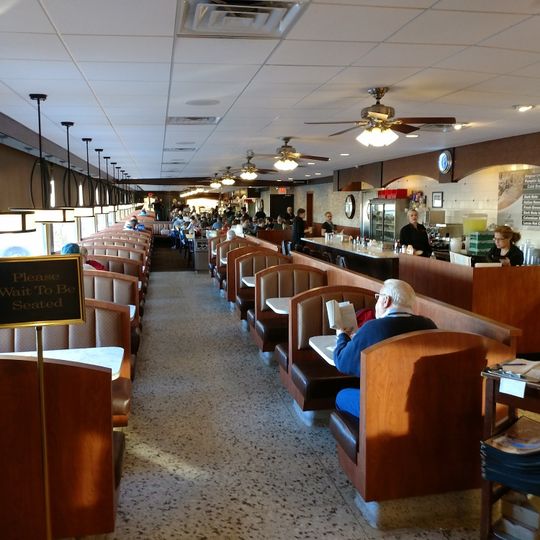 Lancer's Diner
