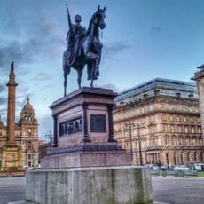 Equestrian statue of Queen Victoria