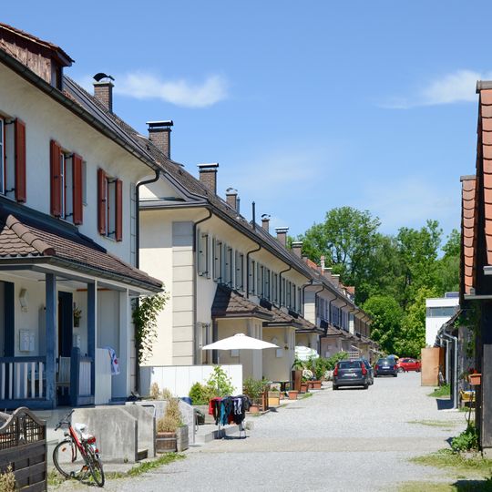 Arbeiter-/Angestelltenwohnhaus