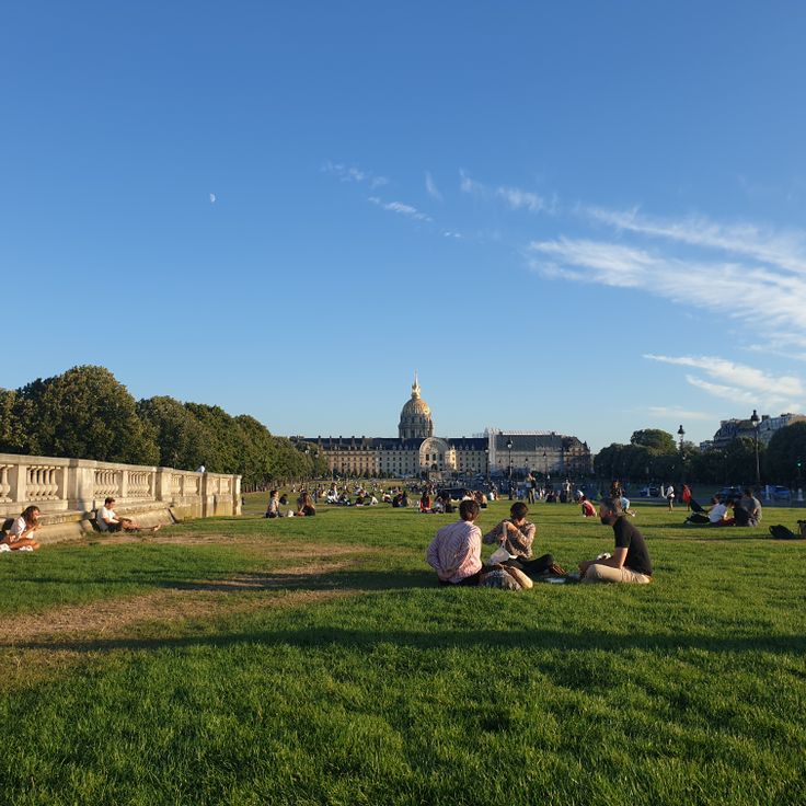 Esplanade des Invalides