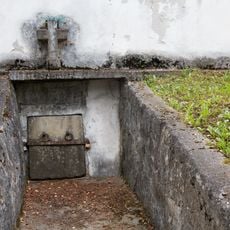 Grobowiec katakumbowy klarysek (na cmentarzu komunalnym)