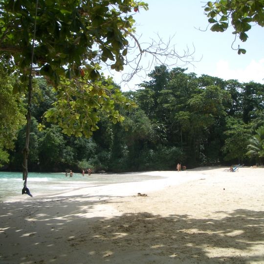 Frenchman's Cove Resort