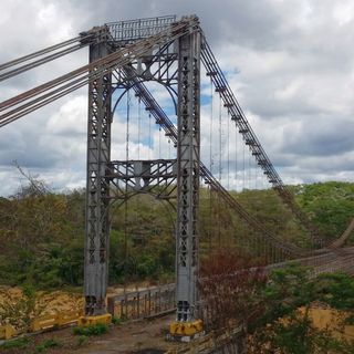 Suspension bridge over Cuyuní river
