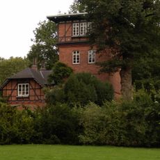 Hofmeierhaus und Wasserturm der Albrechtsburg