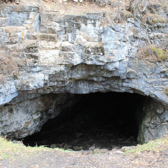Kurgazak Cave