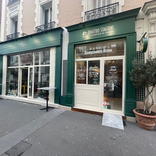 "Quattro Stagioni" le restaurant & le bar