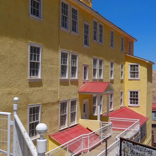 EDNI-108-P Residential building