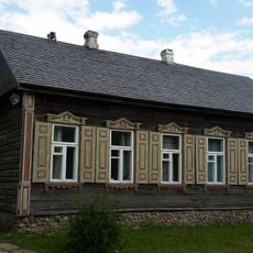 Дом з вуліцы Вызвалення, 4