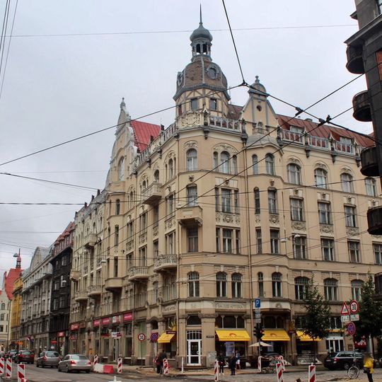 Dzīvojamo ēku komplekss