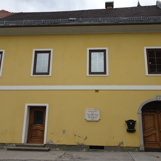 Wohnhaus Wiener Straße 7