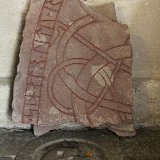 Uppland Runic Inscription 67