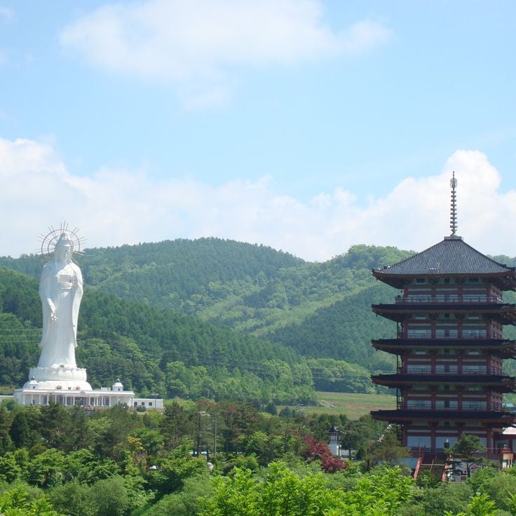 Dai Kannon i Kita no Miyako-parken