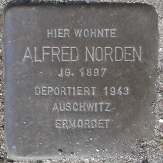 Stolperstein en memoria de Alfred Norden