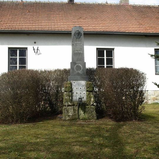 Pomník padlým v Jestřebí