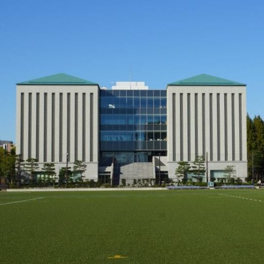 Dokkyo University