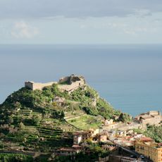Castello di Monte Tauro