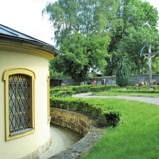 Hřbitov u kostela sv. Petra a Pavla Růžová