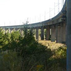 Estakada kolejowa nad doliną Warty w Poznaniu