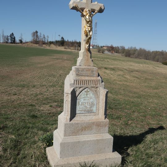 Kříž na západním okraji Štěměch