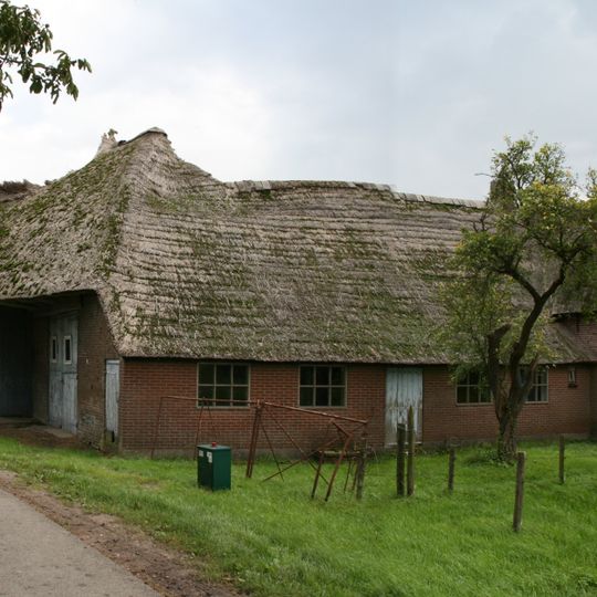Boerderij: woongedeelte in een Ambachtelijk-traditionele bouwtrant