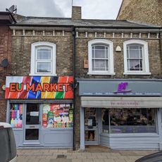 18 And 18A, Market Square