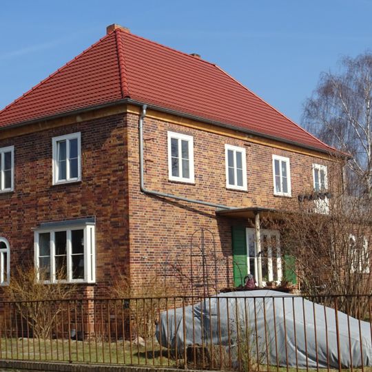 Senftenberger Straße 7