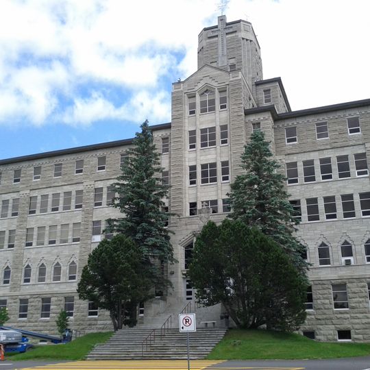 Simon-Larouche Pavilion