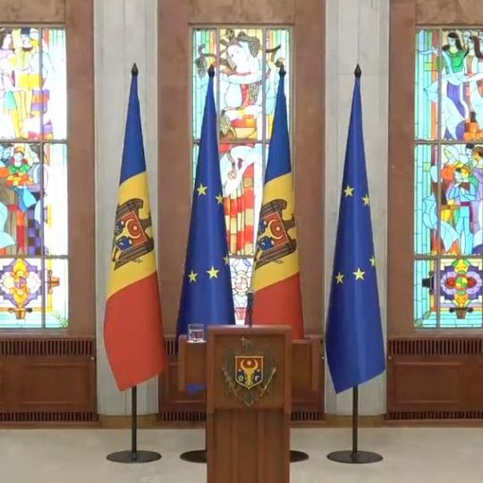 Vitraliu „Moldova”, triptic