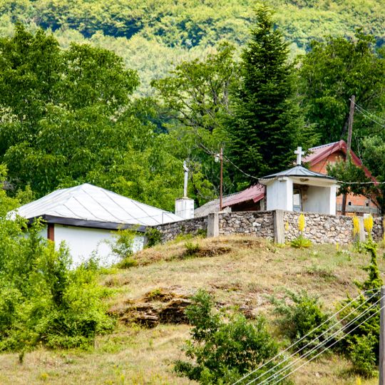 Црква „Св. Јован Крстител“ - Тресонче