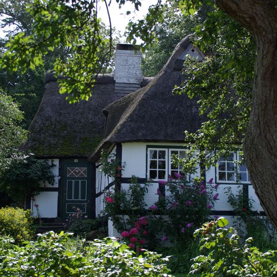 Alter Schulweg 3, Kate