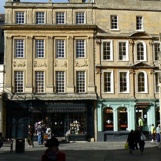 15, Abbey Church Yard