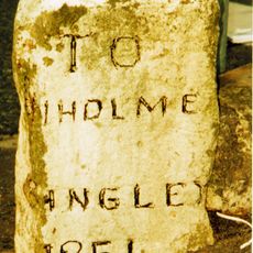 Milestone, W of Halifax, jct of Gibbet Street, Stocks Lane & Roilshead Road