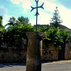 Creu Monumental de Sant Pere del Arquells