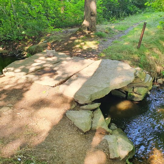 Steinbrücke in Kleinschirma