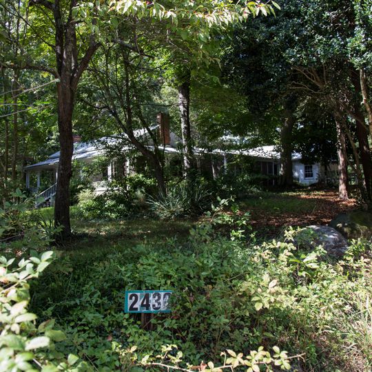 Braswell-Carnes House