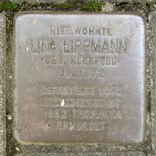 Stolperstein en memoria de Lina Lippmann