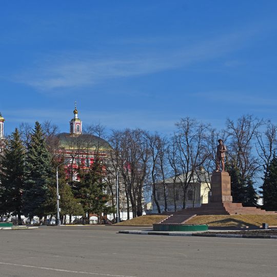 Памятник И.В. Мичурину