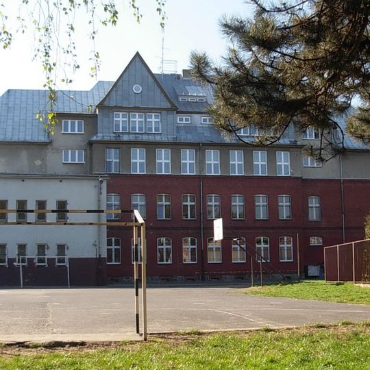 Budynek Dąbrowskiego 8 w Bydgoszczy