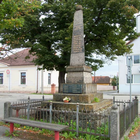 Pomník padlým v Neznašově