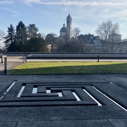 Fountain Kantonsschule Freudenberg