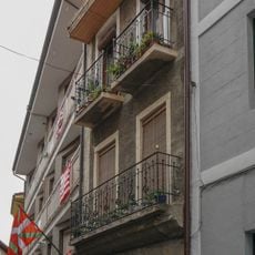 Casa Burgos 18
