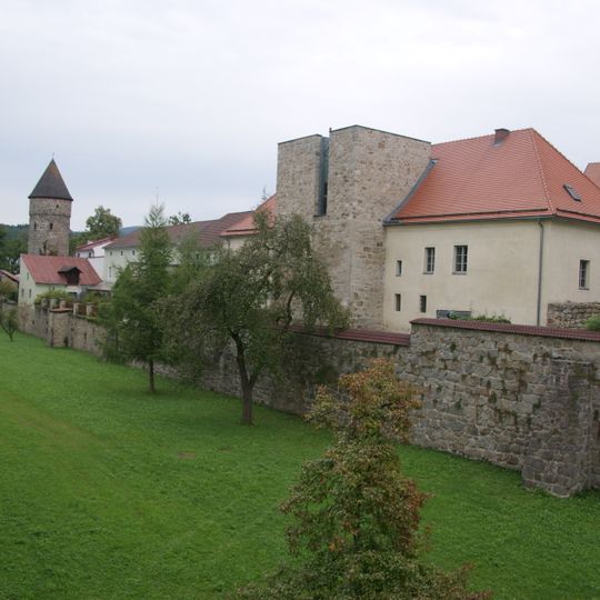 Teil der inneren Stadtmauer und Zwinger