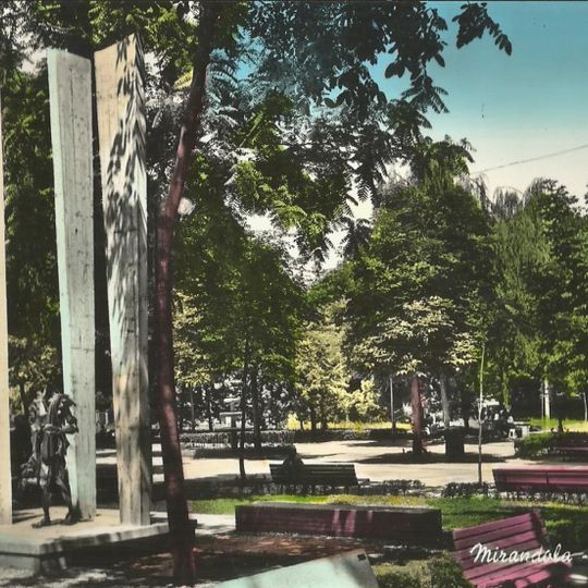 Monumento a Francesco Montanari