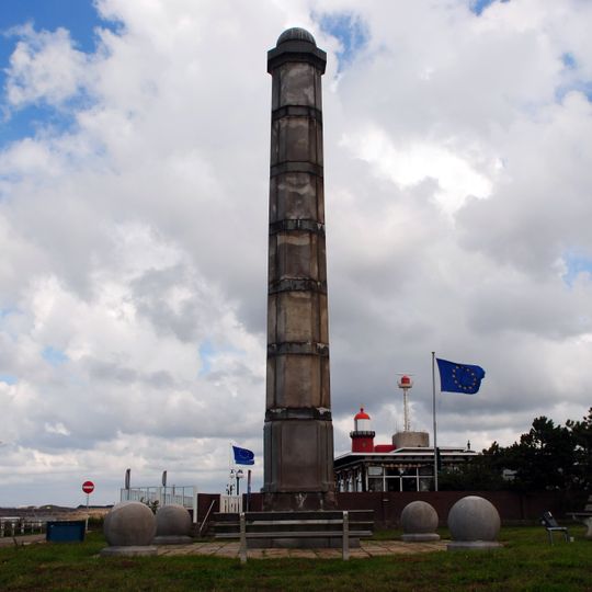 Gedenknaald Justus Dirks