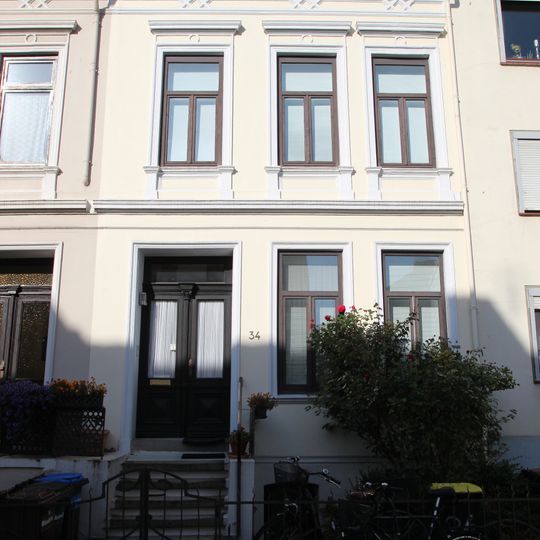Wohnhaus Kreuzstraße 34
