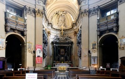 Interior 0
