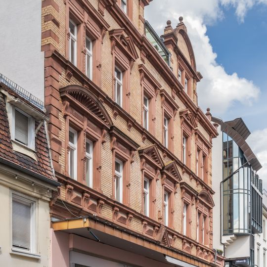 Haus Bahnhofstraße 13