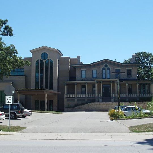 Burpee Museum of Natural History