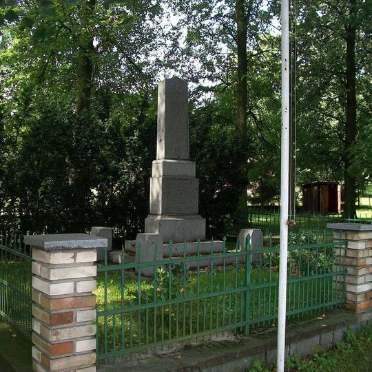 Pomník padlým v Zalužanech