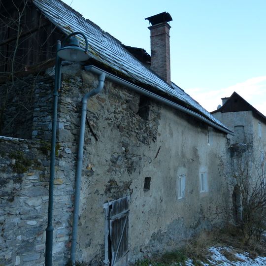 Teilbereich der Vorburg von Burg Lavant